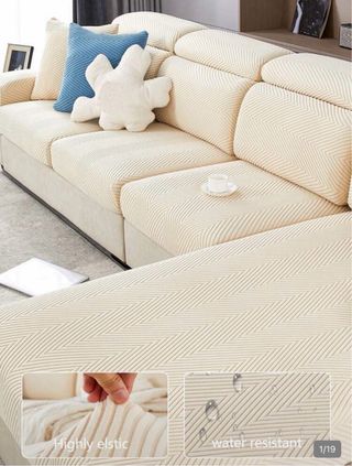 3 Fundas para sofá beige.