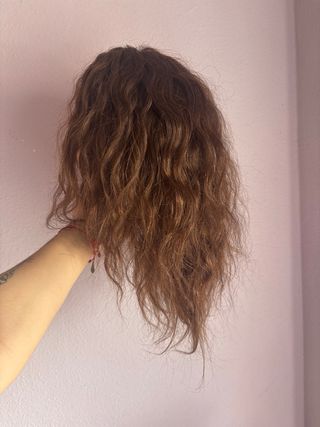 Cabeza de maniquí Sibel marrón