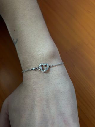 Pulsera Corazón Infinito