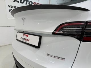 Tesla Model Y Performance 4WD