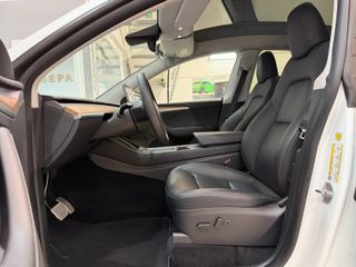 Tesla Model Y Performance 4WD