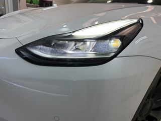 Tesla Model Y Performance 4WD