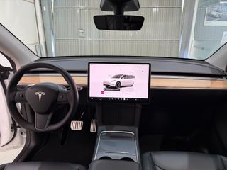 Tesla Model Y Performance 4WD