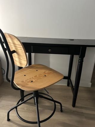 Mesa extensible + taburete regulable