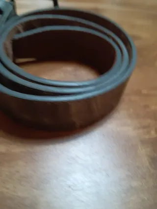 Cintura in pelle grigia