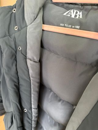 Abrigo Zara plumifero gris talla 11-12