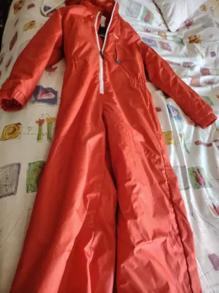 Mono de esquí/snow Decathlon 14 años