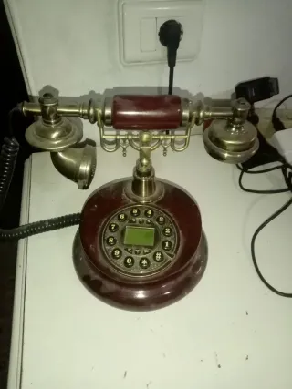 Teléfono Antiguo Vintage Dorado y Marrón