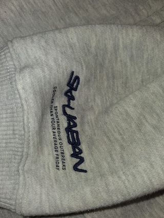 Sudadera Zara gris básica para niños