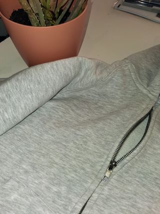 Sudadera Zara gris básica para niños