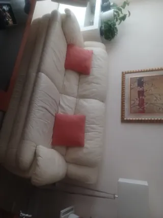 Tresillo Relax Beige y Mesa - Astenersi truffatori