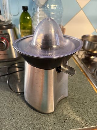 Exprimidor de cítricos eléctrico tristar