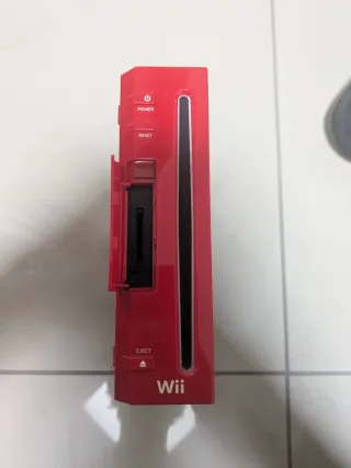Nintendo Wii Edizione Limitata Rossa + Giochi