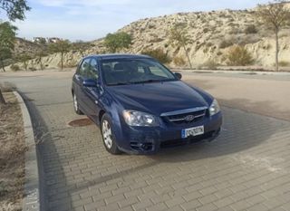 KIA Cerato 2005