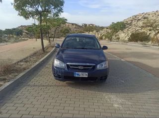 KIA Cerato 2005