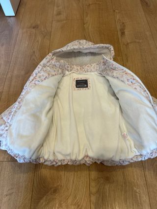 Chaqueta Primark niña floral 2/3 años
