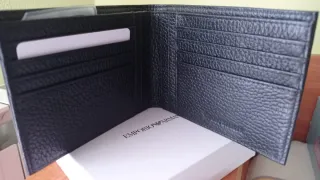 Cartera Emporio Armani Negra