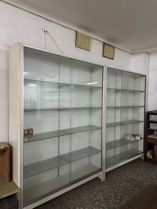 Pack 2 Muebles Cristalera