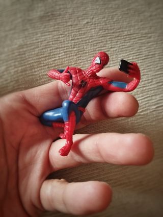 Figura Spiderman Selfie autoretrato con móvil
