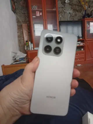 2 móviles: Redmi y Honor nuevo