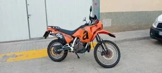 Aprilia Tuareg Rally 125 Naranja