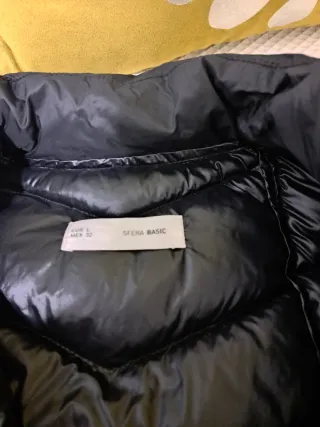 Chaquetón de plumas negro