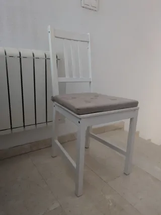 Mesa KALLHÄLL IKEA plegable con almacenaje