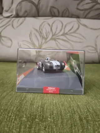 Scalextric Ninco Classic AC Cobra 49