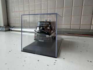 Mercedes N1300 Guardia Civil 1/43