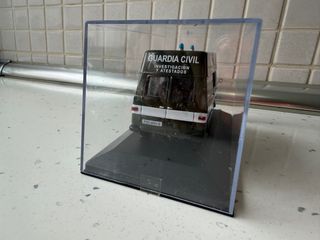 Mercedes N1300 Guardia Civil 1/43