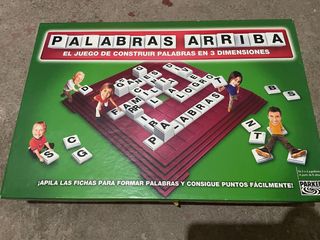 Juego de mesa Palabras Arriba