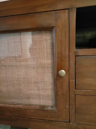 Mueble TV madera oscura