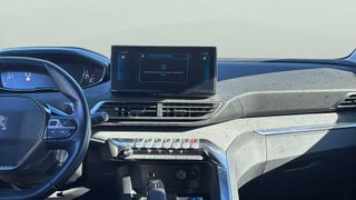 Peugeot 5008 PureTech 130 S&S Allure Pack EAT8 96 kW (130 CV)