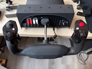 Honeycomb Alpha Yoke PC