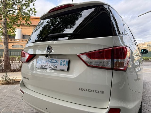 SsangYong Rodius 2017