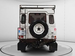 Land-Rover Defender E