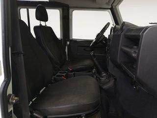 Land-Rover Defender E