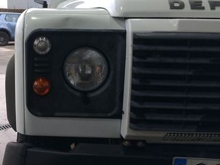 Land-Rover Defender E