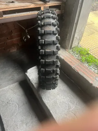 Neumático Borilli 120/100-18 M/C 68R MST