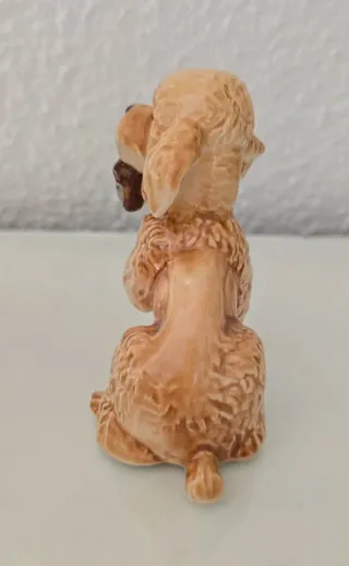 Caniche de porcelana Goebel W. Germany.