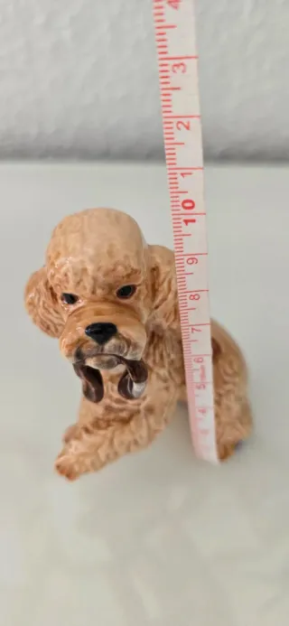 Caniche de porcelana Goebel W. Germany.