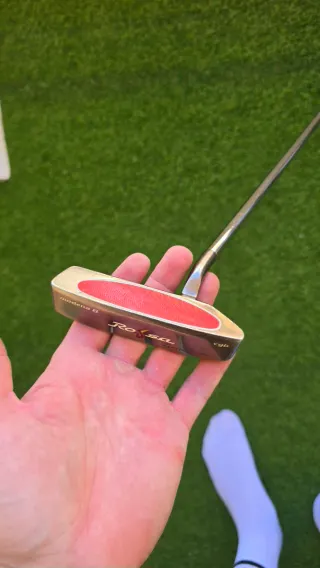 Palo de golf Rosa Taylormade