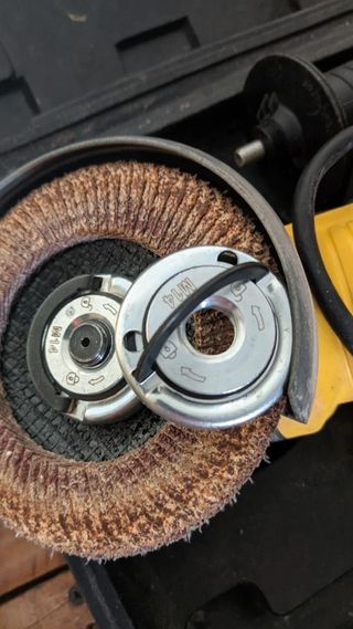 M14 Autoblocante Liberación Rápida Amoladora