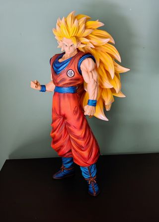 Figure Goku Super Saiyan 3 - 54 cm - DragonBall
