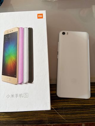 Xiaomi Mi 5 64GB con Caja Original