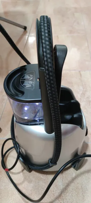 Centro de planchado de vapor Laurastar 526