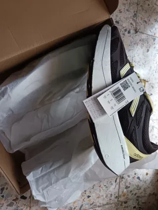 Adidas Adizero Zapatillas dark brown/off white/