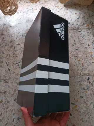 Adidas Adizero Zapatillas dark brown/off white/