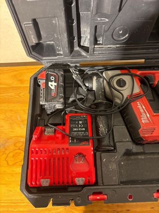 Taladro Percutor Milwaukee y Taladro Pladur