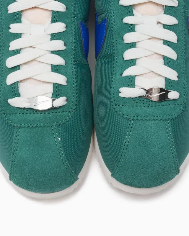 Zapatilla Deportiva Nike Cortez Verde y Azul